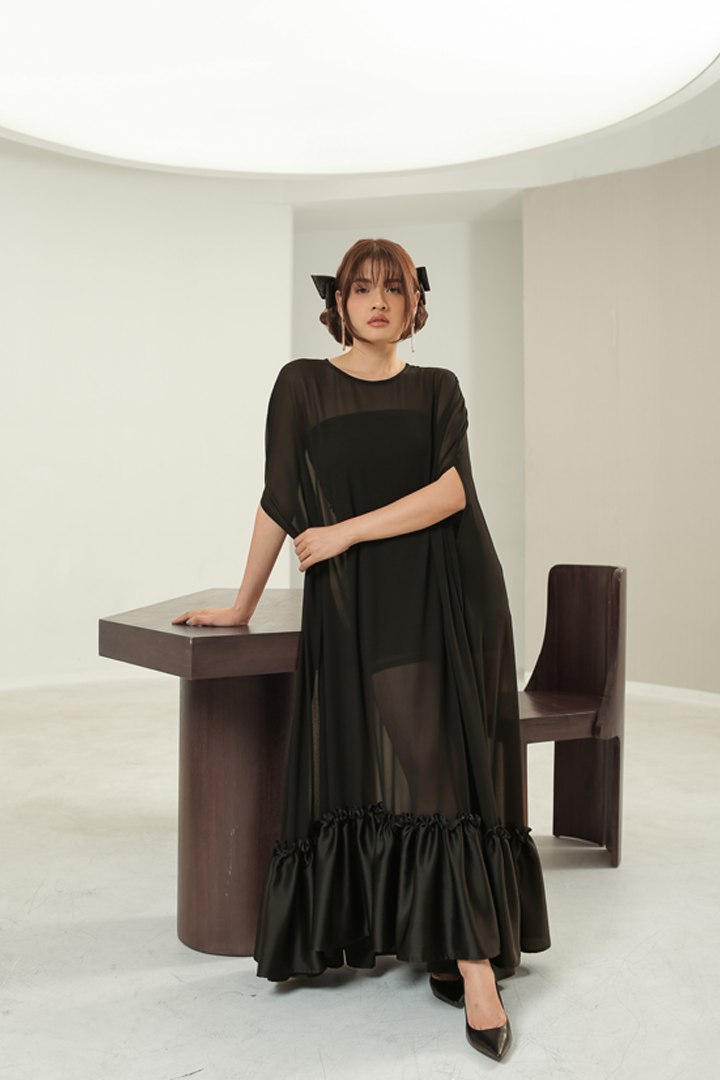 Solis Maxi Dress - Black