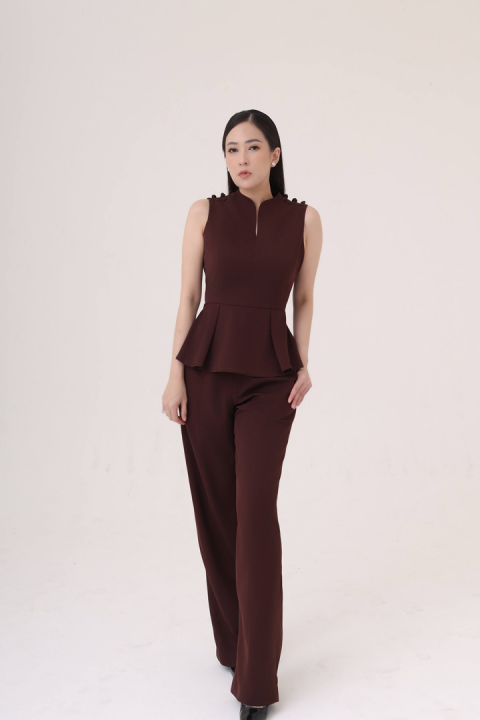 Oolong Pants in Maroon