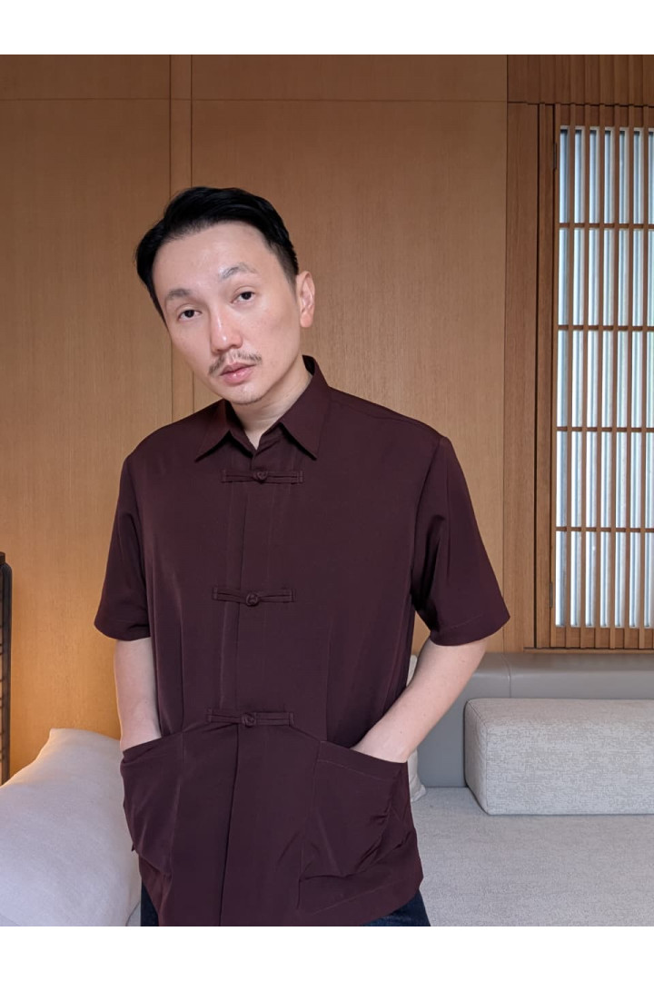 Oolong Top Men with Short Sleeves in Maroon