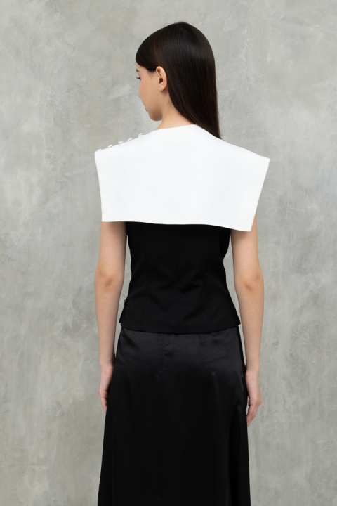 Black and White Maria Top