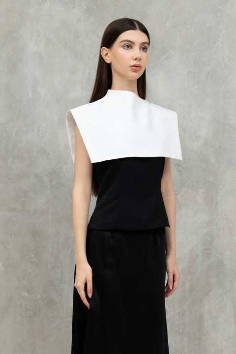 Black and White Maria Top