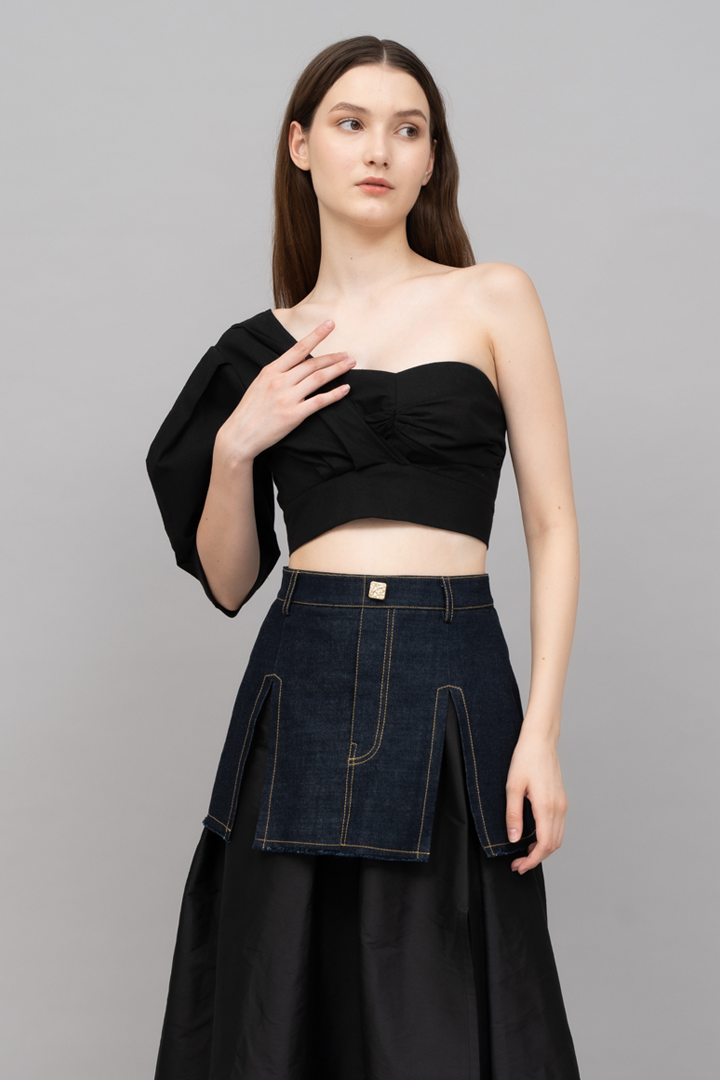 Black Masashi Cropped Top