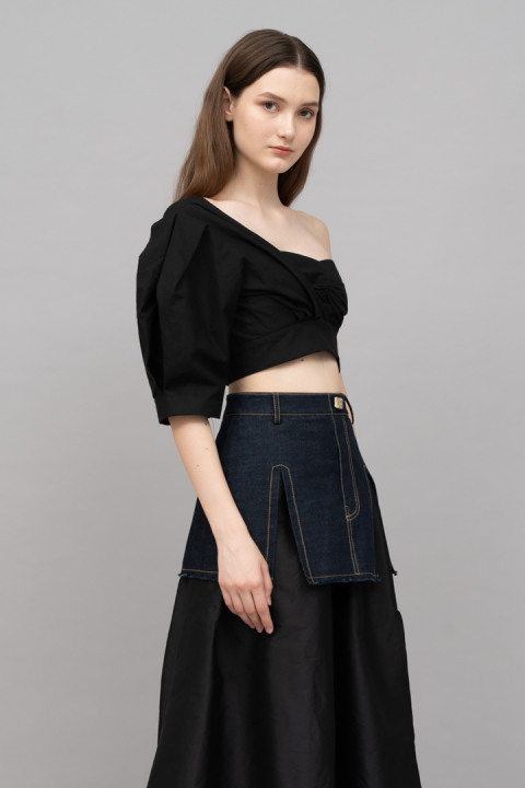 Black Masashi Cropped Top